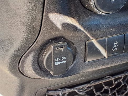 Used 2016 Jeep Wrangler Unlimited Sport AWD/4WD image 24
