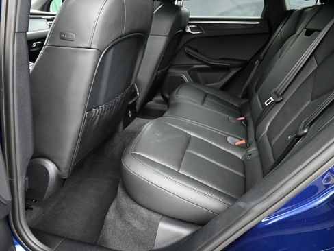 Used 2022 Porsche Macan GTS image 26