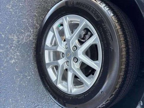 Used 2024 Chevrolet Equinox LT image 14