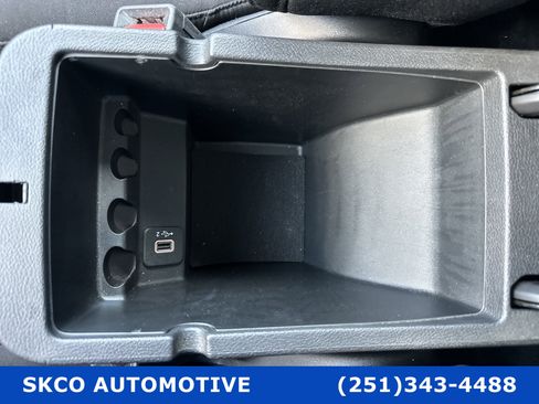 Used 2021 Jeep Cherokee Latitude image 22