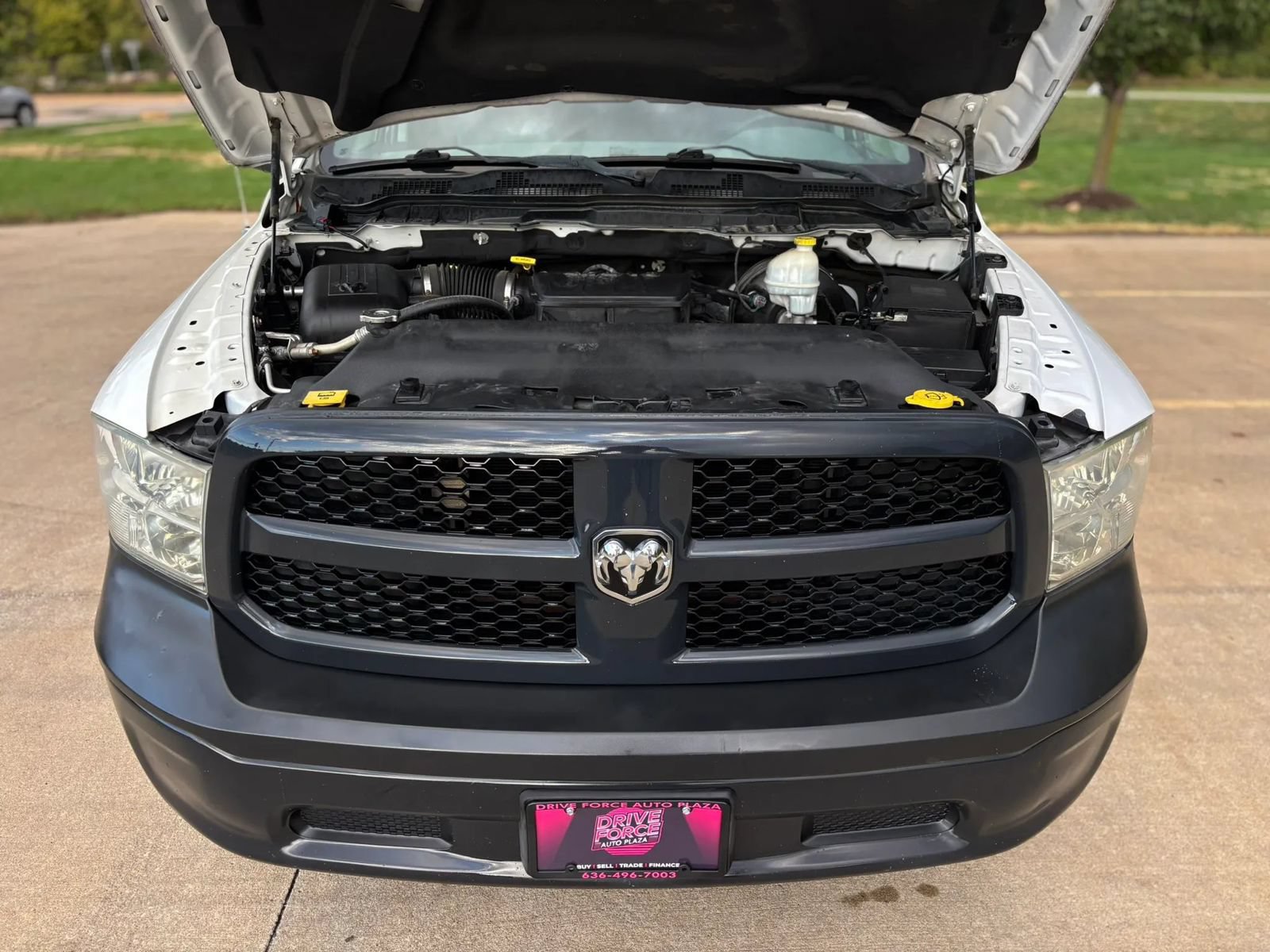 Used 2013 RAM 1500 Tradesman AWD/4WD image 10