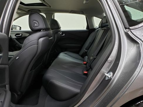 Certified 2025 Acura TLX Technology Package image 7