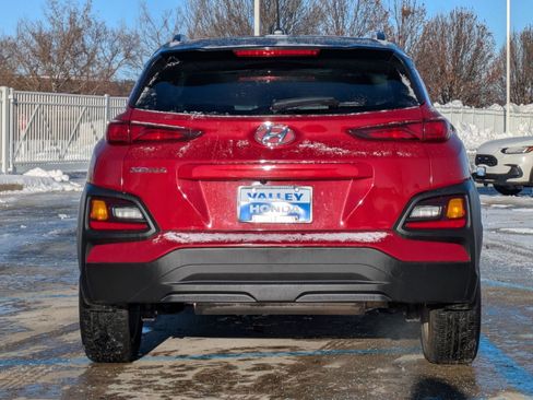 Used 2020 Hyundai Kona SEL image 7