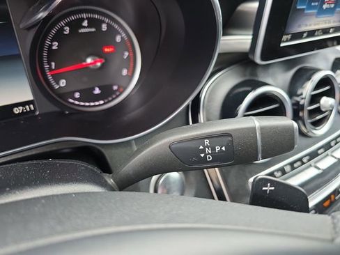 Used 2019 Mercedes-Benz GLC 300 GLC 300 image 18