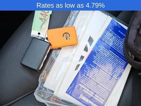 Certified 2024 Volvo XC60 B5 Plus w/ Protection Package Premier image 15