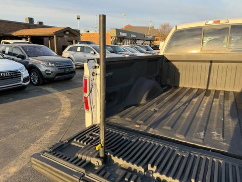 Used 2011 Ford F150 Platinum image 42