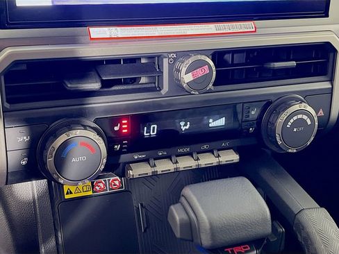 New 2026 Toyota 4Runner TRD Off-Road Premium AWD/4WD image 14