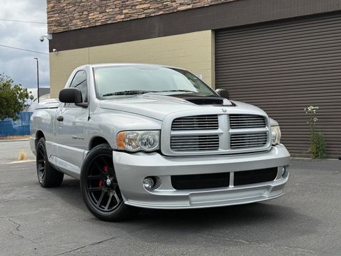 Used 2004 Dodge Ram 1500 Truck 2WD Regular Cab image 2
