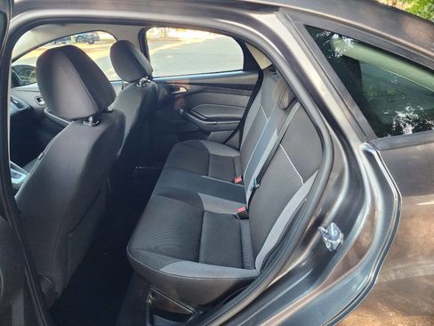Used 2013 Ford Focus SE image 11