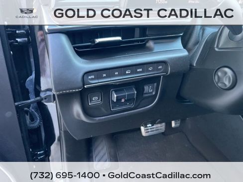 Used 2023 Cadillac Escalade Sport Platinum image 25