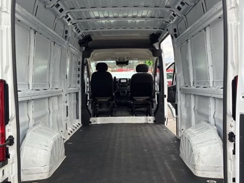 Used 2023 RAM ProMaster 2500 FWD image 25