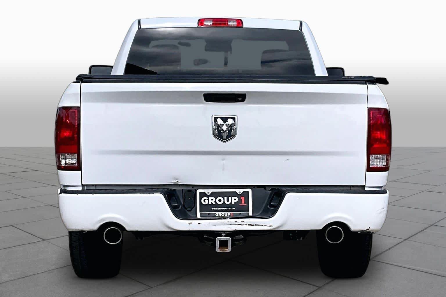 Used 2016 RAM 1500 Express RWD image 4
