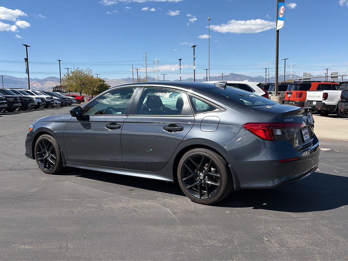 Used 2024 Honda Civic Sport image 6