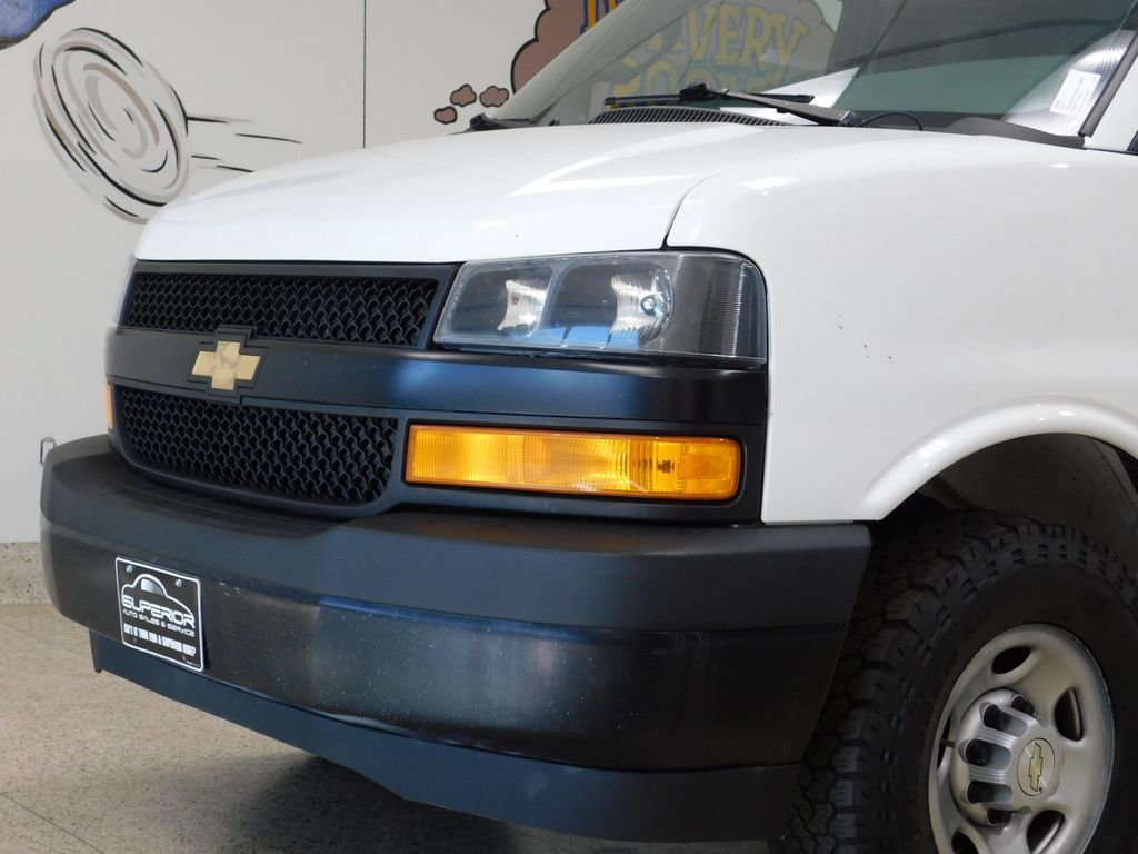 Used 2021 Chevrolet Express 2500 w/ Driver Convenience Package RWD image 11