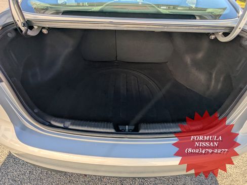 Used 2018 Kia Forte LX w/ LX Popular Package image 15