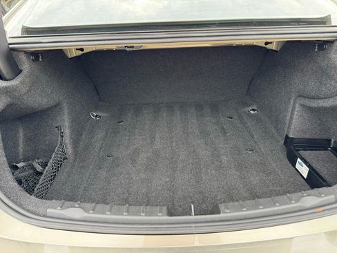 Used 2017 BMW 320i Sedan image 40