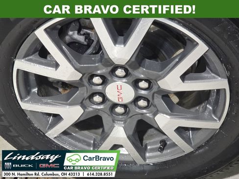 Certified 2023 GMC Acadia SLE w/ Driver Convenience Package image 31