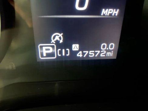 Used 2024 Subaru Crosstrek 2.0i Premium AWD/4WD image 21