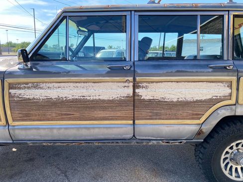 Used 1989 Jeep Grand Wagoneer AWD/4WD image 33