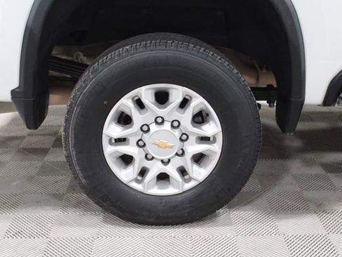 Used 2024 Chevrolet Silverado 2500 LTZ w/ LTZ Convenience Package AWD/4WD image 48