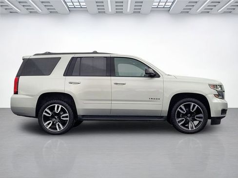 Used 2018 Chevrolet Tahoe Premier AWD/4WD image 3