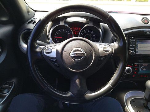 Used 2015 Nissan Juke SV w/ Technology Package FWD image 47
