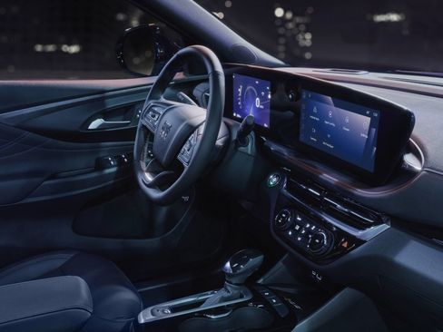 New 2026 Buick Envista Preferred FWD image 4