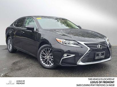 Used 2018 Lexus ES 350 w/ Navigation System Package