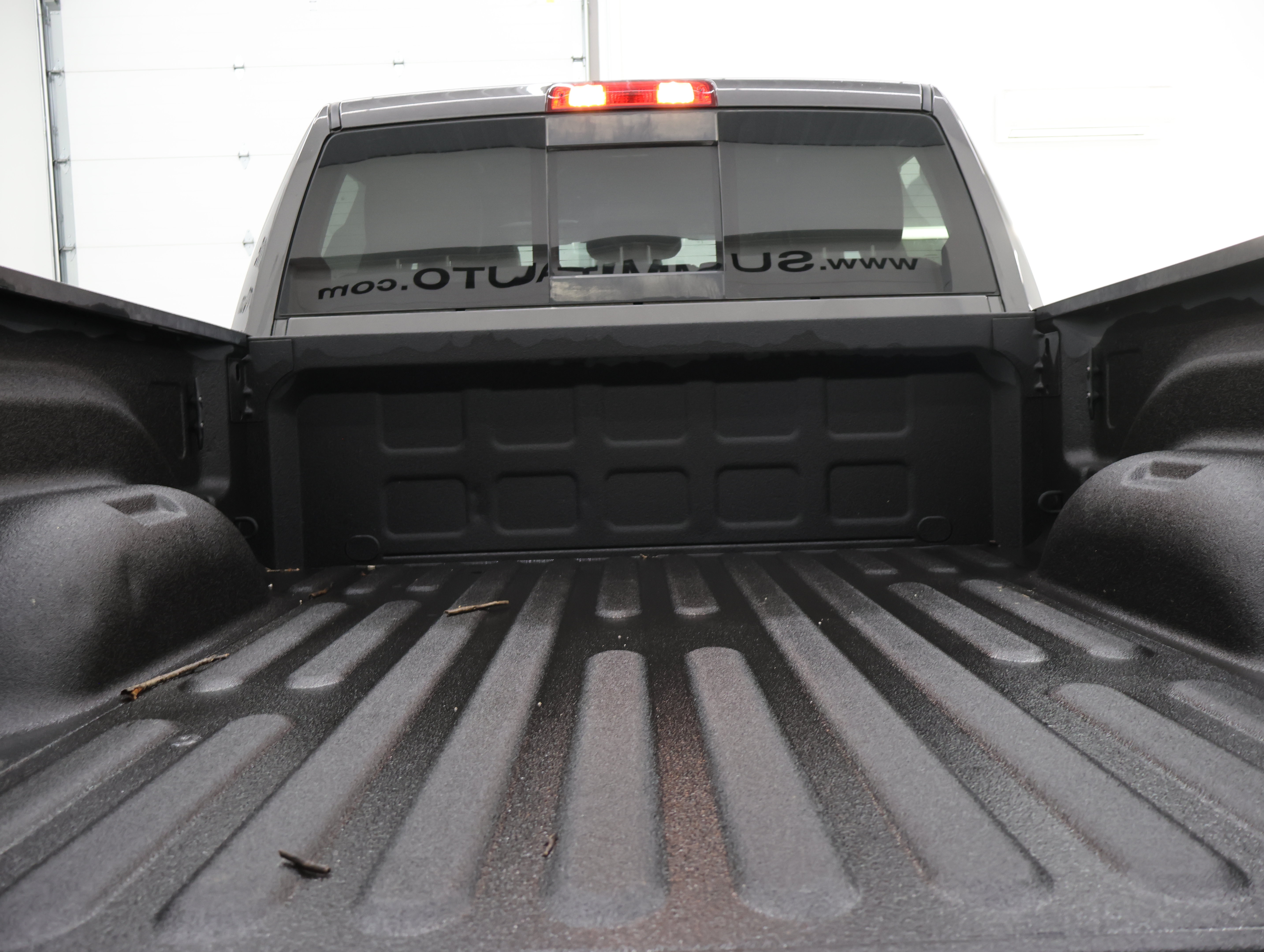 Used 2024 RAM 2500 Laramie w/ Night Edition AWD/4WD image 28