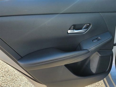 Certified 2022 Nissan Sentra SV image 12