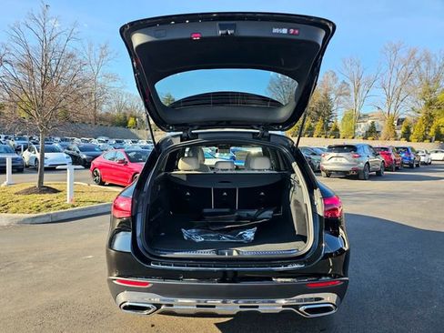 New 2026 Mercedes-Benz GLC 300 4MATIC image 9