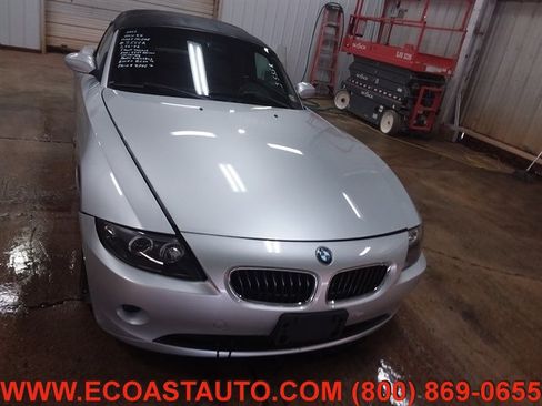 Used 2003 BMW Z4 2.5i image 7
