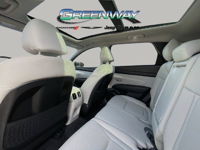 Used 2026 Hyundai Tucson Limited FWD image 16
