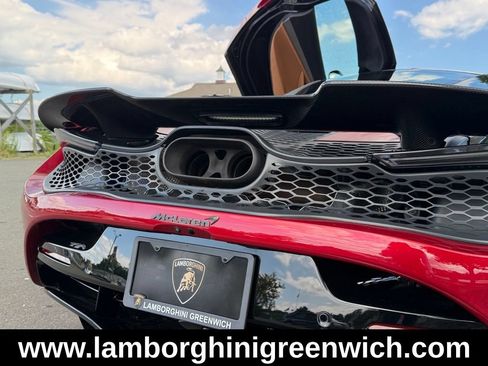 Used 2025 McLaren 750S RWD image 15
