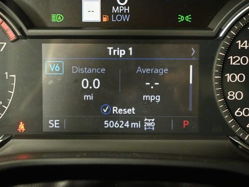 Used 2024 Cadillac XT5 Premium Luxury AWD/4WD image 28