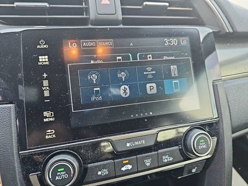 Used 2018 Honda Civic EX image 18