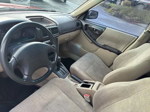Used 2001 Subaru Forester L image 17