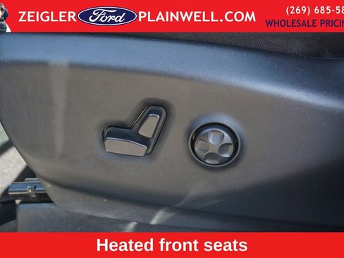 Used 2024 Chrysler Pacifica Limited FWD image 22