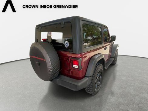 Used 2021 Jeep Wrangler Sport AWD/4WD image 5