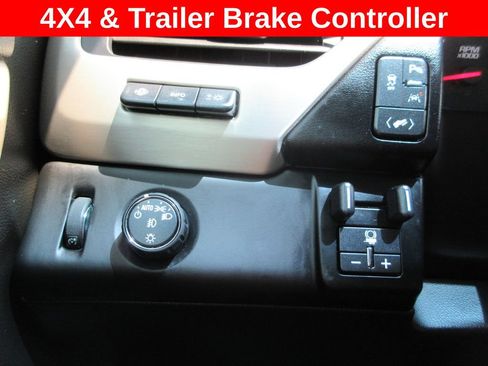 Used 2019 GMC Yukon XL Denali w/ Open Road Package RWD image 22