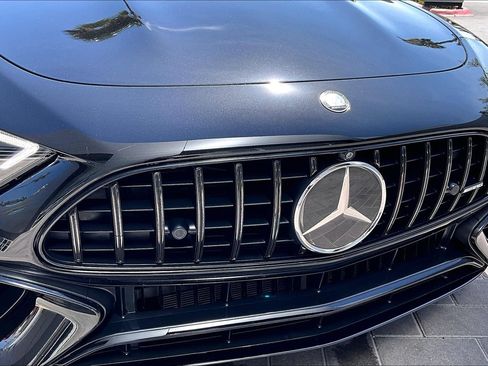 Used 2023 Mercedes-Benz SL 63 AMG 4MATIC image 30