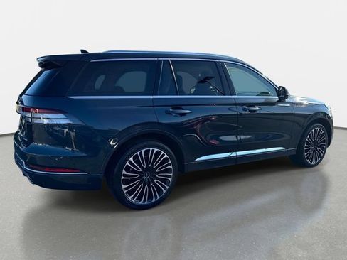 Used 2023 Lincoln Aviator Black Label w/ Dynamic Handling Package AWD/4WD image 7