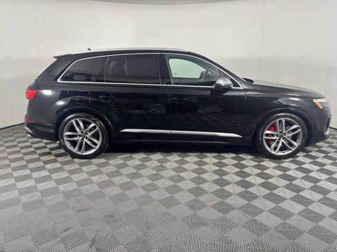 Used 2025 Audi SQ7 Prestige w/ Prestige Package AWD/4WD image 9