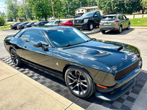 Used 2020 Dodge Challenger R/T Scat Pack w/ Plus Package image 1