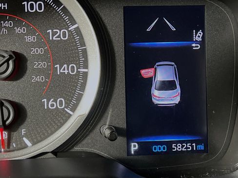 Used 2022 Toyota Corolla SE image 22