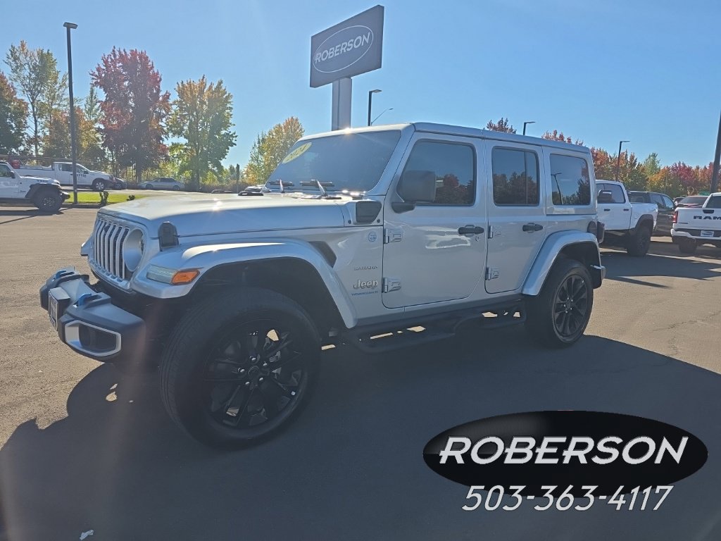 Used 2024 Jeep Wrangler Unlimited Sahara w/ Technology Group AWD/4WD image 1