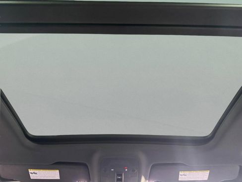 Certified 2021 Audi Q3 2.0T Premium Plus w/ Premium Plus Package AWD/4WD image 11