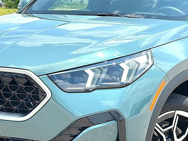 New 2026 BMW X2 xDrive28i w/ Technology Package AWD/4WD image 33