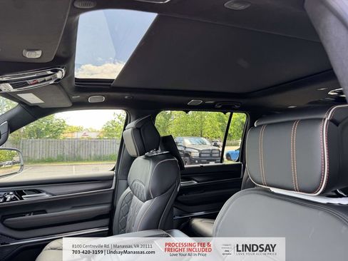 New 2026 Jeep Grand Wagoneer Summit AWD/4WD image 20