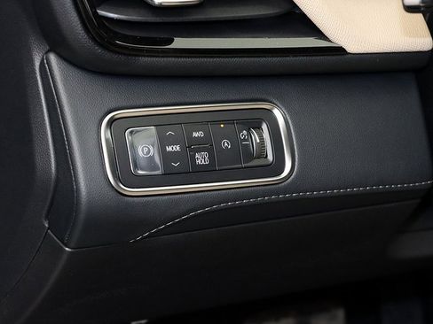 New 2026 Buick Enclave Preferred w/ Power Package image 25